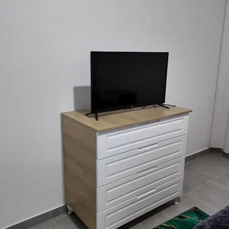 Tourist Τίρανα